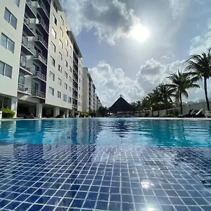 https://cozy-confortable-10-min-hotel-zone-2-rooms-jacuzy.quintano-roohotels.com